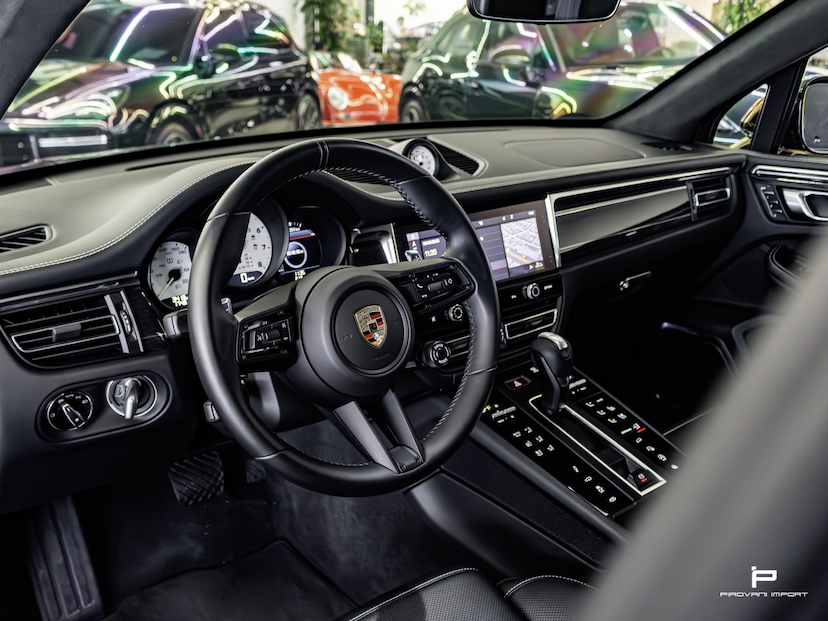 Foto do veículo PORSCHE MACAN 2.9 V6 BITURBO GASOLINA S PDK 2025 3.000 KM 799.000,00