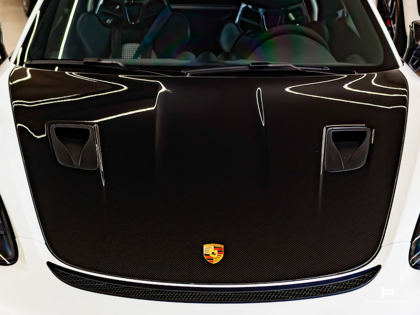 Foto do veículo PORSCHE 718 4.0 H6 GASOLINA CAYMAN GT4 RS PDK 2023 3.000 KM 1.650.000,00
