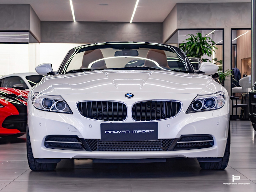 Foto do veículo BMW Z4 2.0 16V TURBO GASOLINA SDRIVE20I AUTOMÁTICO 2014 12.900 KM 239.000,00