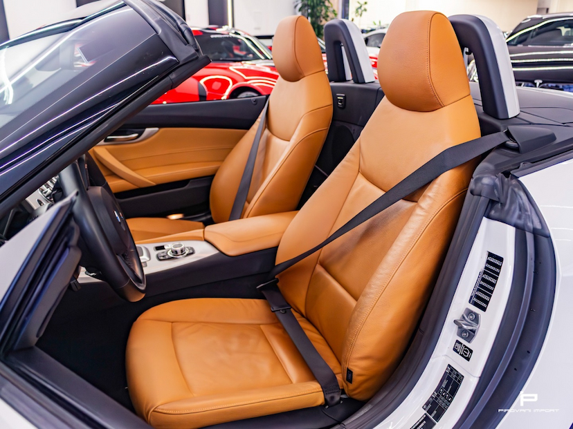 Foto do veículo BMW Z4 2.0 16V TURBO GASOLINA SDRIVE20I AUTOMÁTICO 2014 12.900 KM 239.000,00