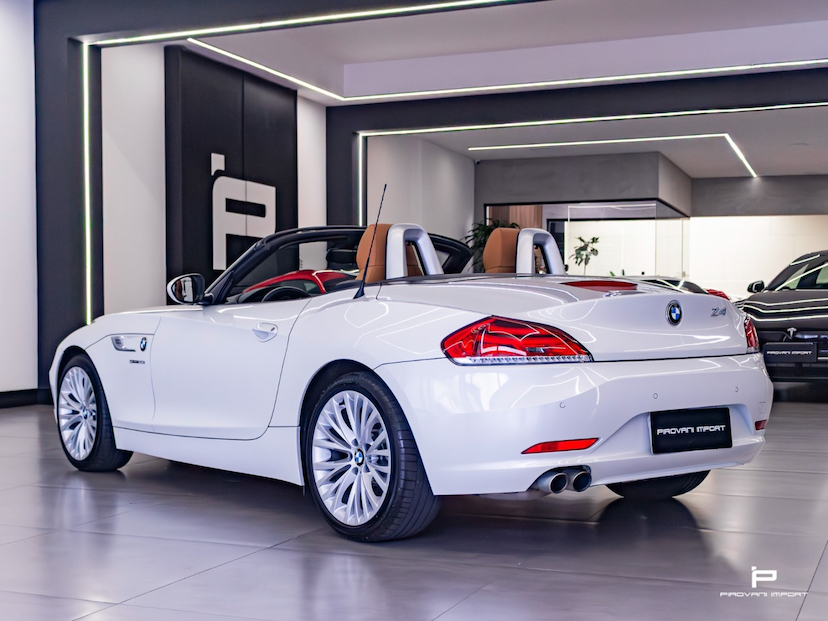 Foto do veículo BMW Z4 2.0 16V TURBO GASOLINA SDRIVE20I AUTOMÁTICO 2014 12.900 KM 239.000,00