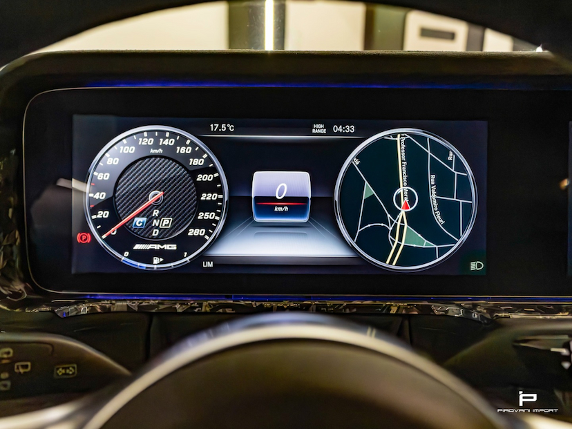 Foto do veículo MERCEDES-BENZ G 63 AMG 4.0 V8 TURBO GASOLINA 4MATIC SPEEDSHIFT 2020 43.000 KM 1.699.000,00