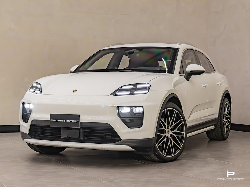 Foto do veículo PORSCHE MACAN 4 ELÉTRICO 2024 4.700 KM 700.000,00