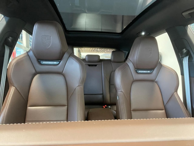 Foto do veículo PORSCHE MACAN 4 ELÉTRICO 2024 5.200 KM 720.000,00