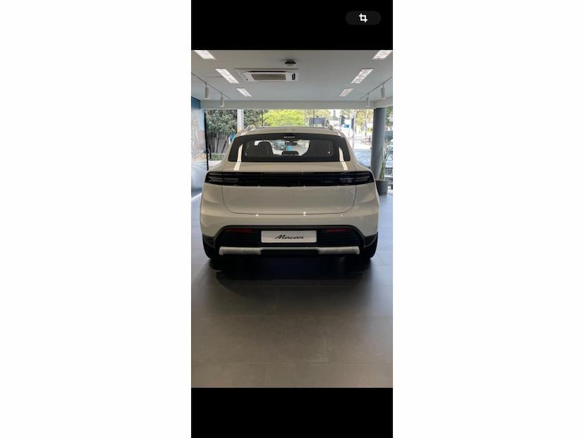 Foto do veículo PORSCHE MACAN 4 ELÉTRICO 2024 5.200 KM 720.000,00