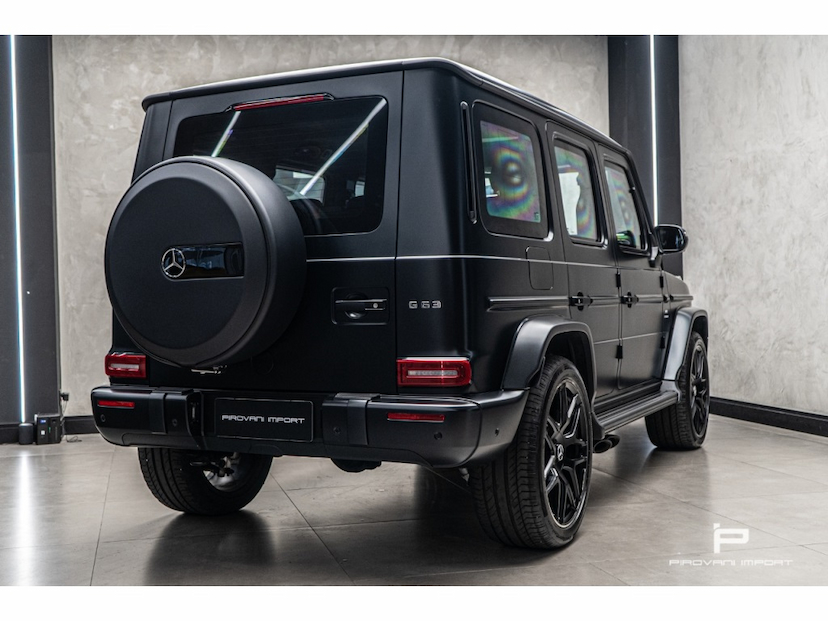 Foto do veículo MERCEDES-BENZ G 63 AMG 4.0 V8 TURBO GASOLINA 4MATIC SPEEDSHIFT 2023 19.000 KM 1.890.000,00
