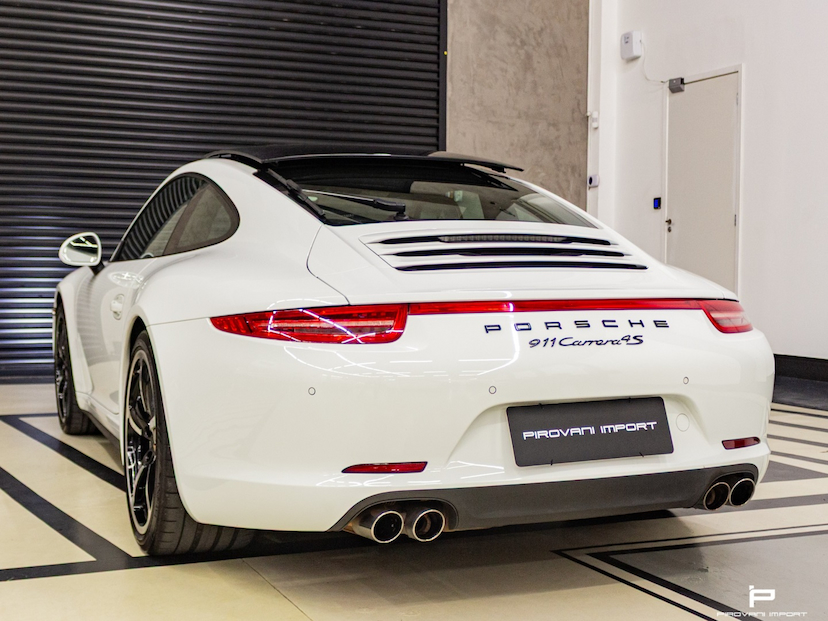 Foto do veículo PORSCHE 911 3.8 CARRERA S COUPÉ 6 CILINDROS 24V GASOLINA 2P AUTOMATIZADO 2014 49.000 KM 515.000,00