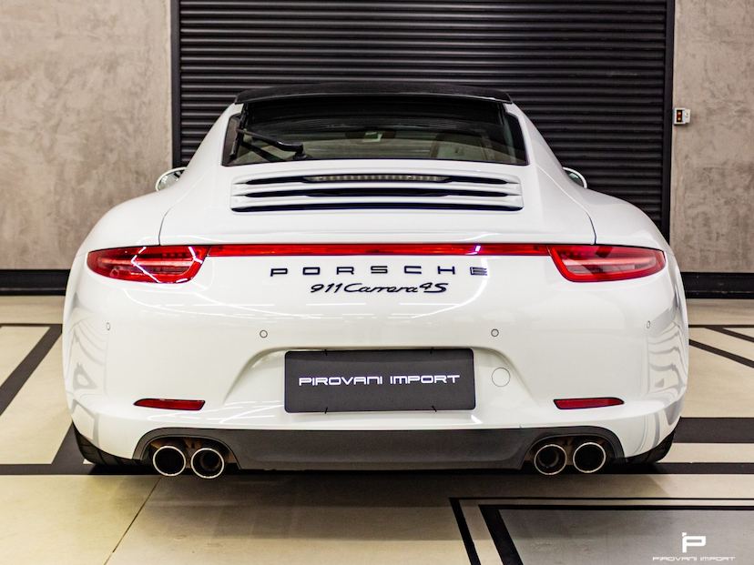 Foto do veículo PORSCHE 911 3.8 CARRERA S COUPÉ 6 CILINDROS 24V GASOLINA 2P AUTOMATIZADO 2014 49.000 KM 515.000,00