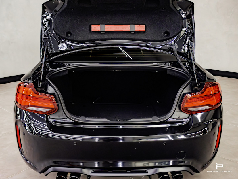 Foto do veículo BMW M2 3.0 24V I6 GASOLINA COMPETITION COUPÉ M DCT 2020 30.000 KM 399.000,00