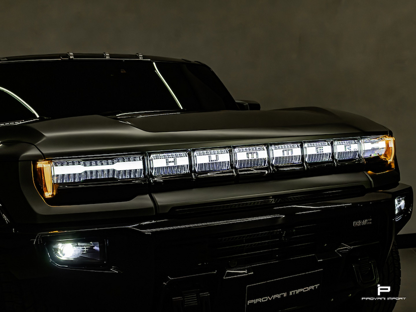 Foto do veículo GMC HUMMER 350 KW EV SUV EDITION 1 4X4 2024 4.000 KM 1.299.900,00