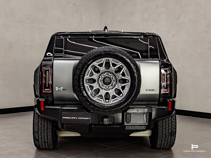 Foto do veículo GMC HUMMER 350 KW EV SUV EDITION 1 4X4 2024 4.000 KM 1.299.900,00