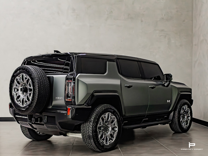 Foto do veículo GMC HUMMER 350 KW EV SUV EDITION 1 4X4 2024 4.000 KM 1.299.900,00