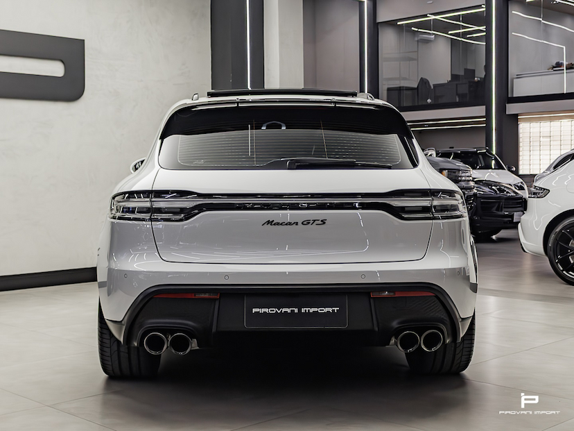 Foto do veículo PORSCHE MACAN 2.9 V6 BITURBO GASOLINA GTS PDK 2024 18.000 KM 589.000,00