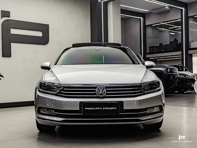 Foto do veículo VOLKSWAGEN PASSAT 2.0 16V TSI BLUEMOTION GASOLINA HIGHLINE 4P DSG 2016 47.000 KM 139.000,00
