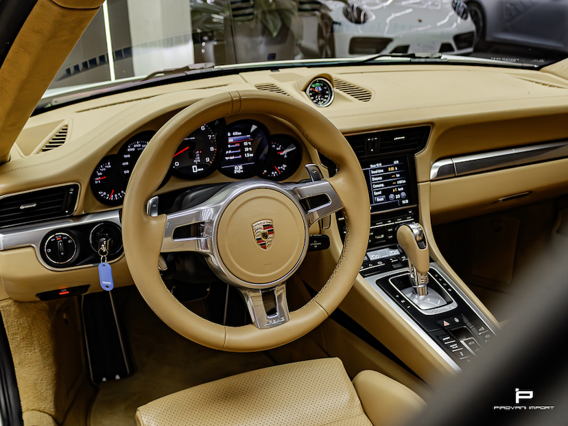 Foto do veículo PORSCHE 911 3.8 CARRERA S COUPÉ 6 CILINDROS 24V GASOLINA 2P AUTOMATIZADO 2013 57.463 KM 519.000,00