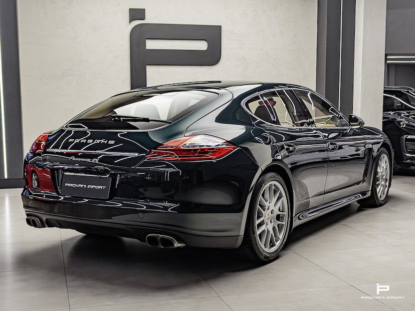Foto do veículo PORSCHE PANAMERA 4.8 4S V8 GASOLINA 4P AUTOMÁTICO 2010 30.484 KM 299.000,00