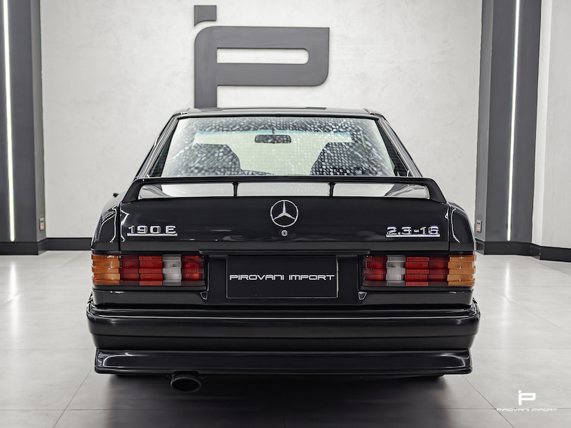 Foto do veículo MERCEDES-BENZ 190 E 2.3 SEDAN 16V GASOLINA 4P MANUAL 1985 117.500 KM 450.000,00