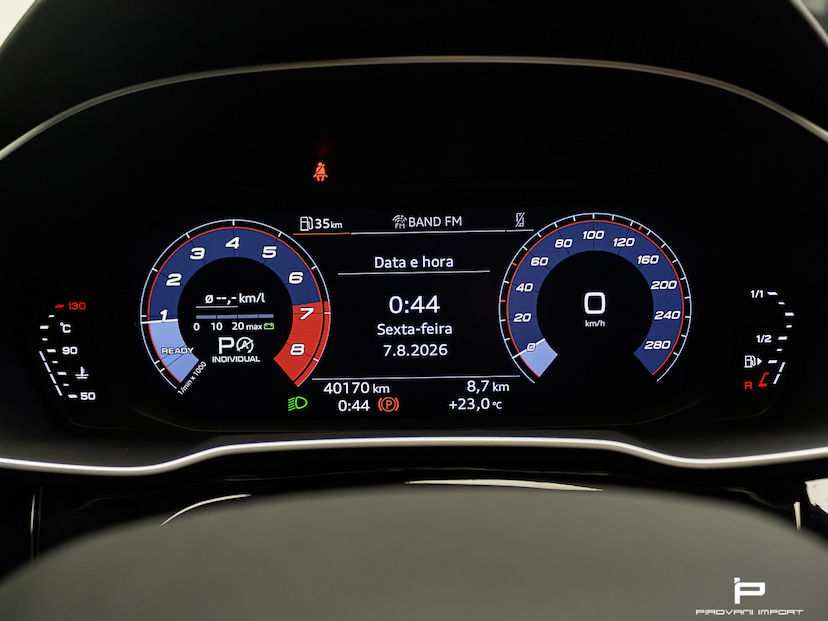 Foto do veículo AUDI Q3 2.0 40 TFSI GASOLINA SPORTBACK PERFORMANCE BLACK QUATTRO TIPTRONIC 2023 40.173 KM 289.000,00