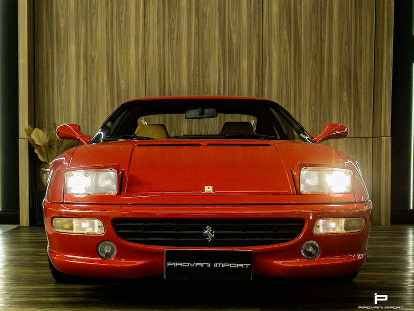 Foto do veículo FERRARI F355 GTS GASOLINA 2P MANUAL 1995 19.000 KM 2.999.000,00