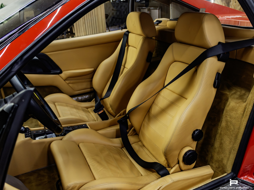 Foto do veículo FERRARI F355 GTS GASOLINA 2P MANUAL 1995 19.000 KM 2.999.000,00