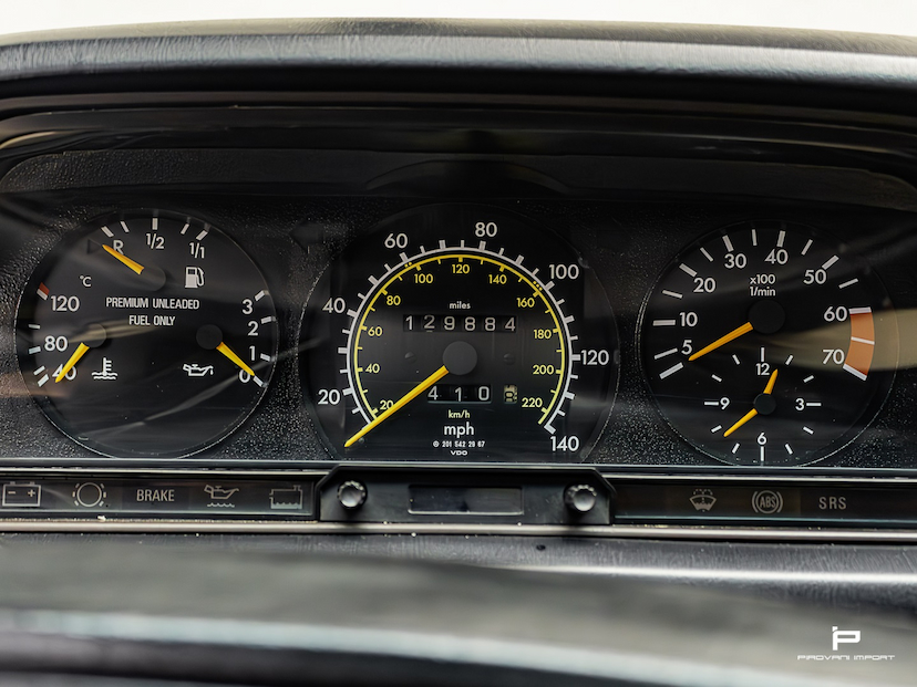 Foto do veículo MERCEDES-BENZ 190 E 2.3 SEDAN 8V GASOLINA 4P AUTOMÁTICO 1991 129.000 KM 129.900,00
