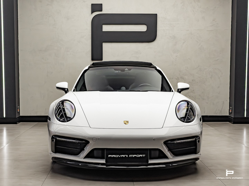 Foto do veículo PORSCHE 911 3.0 24V H6 GASOLINA CARRERA 4 GTS PDK 2023 10.000 KM 859.000,00