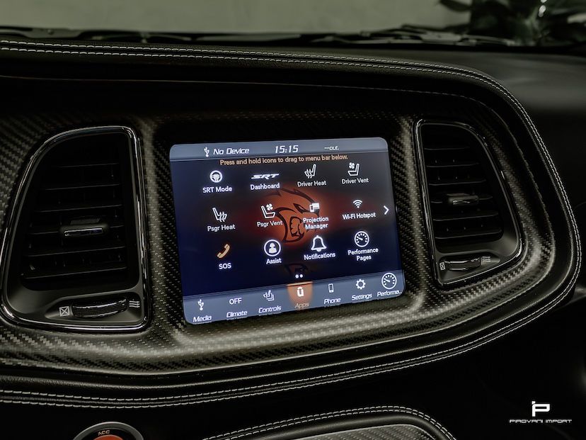 Foto do veículo DODGE CHALLENGER 6.2 V8 HEMI GASOLINA SRT JAILBREAK TORQUEFLITE 2023 9.000 KM 1.350.000,00
