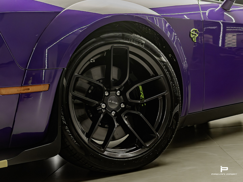 Foto do veículo DODGE CHALLENGER 6.2 V8 HEMI GASOLINA SRT JAILBREAK TORQUEFLITE 2023 9.000 KM 1.350.000,00