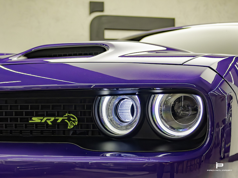 Foto do veículo DODGE CHALLENGER 6.2 V8 HEMI GASOLINA SRT JAILBREAK TORQUEFLITE 2023 9.000 KM 1.350.000,00
