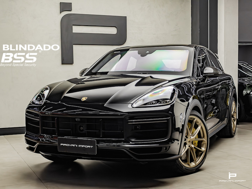 Foto do veículo PORSCHE CAYENNE 4.0 V8 GASOLINA TURBO GT COUPÉ AWD TIPTRONIC S 2023 6.800 KM 970.000,00