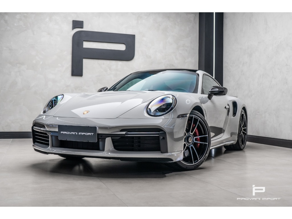 Foto do veículo PORSCHE 911 3.8 24V H6 GASOLINA TURBO PDK 2023/2023 6.800 KM R$ 1.330.000,00