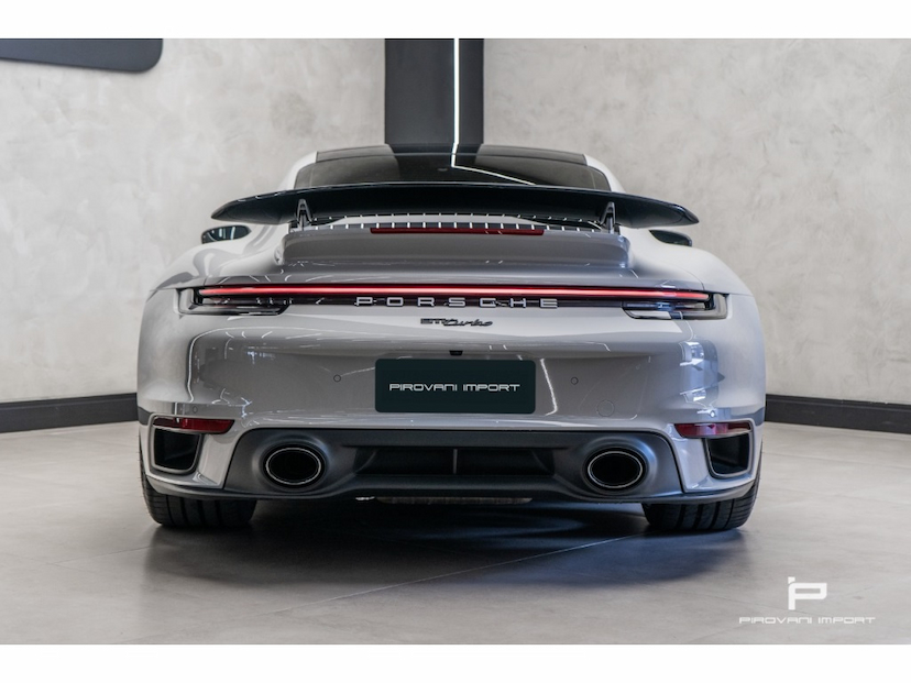 Foto do veículo PORSCHE 911 3.8 24V H6 GASOLINA TURBO PDK 2023 6.800 KM 1.330.000,00