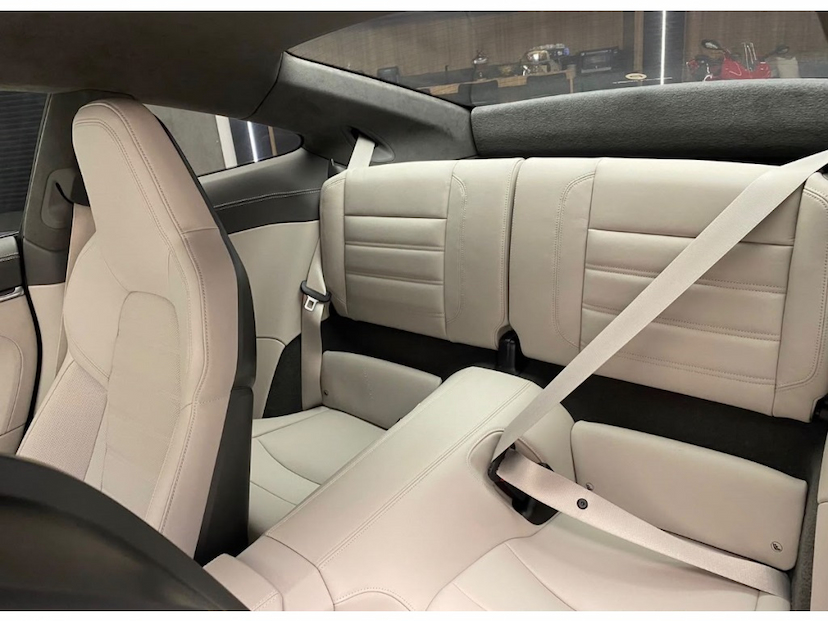 Foto do veículo PORSCHE 911 3.8 24V H6 GASOLINA TURBO PDK 2023 6.800 KM 1.330.000,00