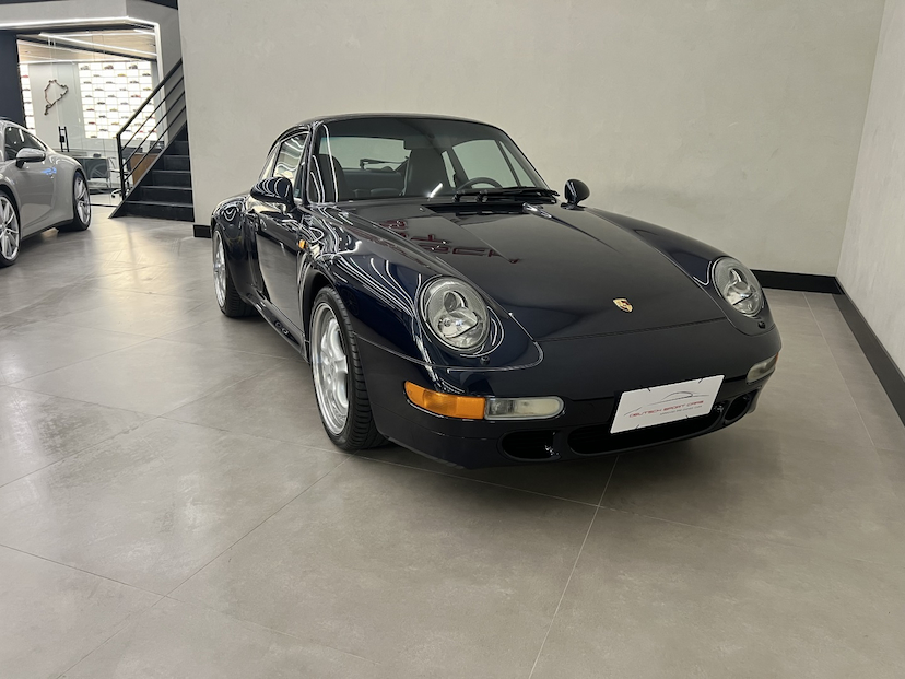 Foto do veículo PORSCHE 911 3.6 CARRERA COUPÉ 6 CILINDROS 24V GASOLINA 2P TIPTRONIC 1997 8.000 KM 2.500.000,00