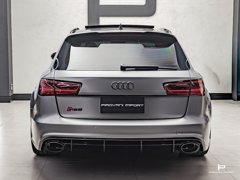 Foto do veículo AUDI RS6 4.0 AVANT V8 32V BI-TURBO GASOLINA 4P TIPTRONIC 2018 27.000 KM 520.000,00