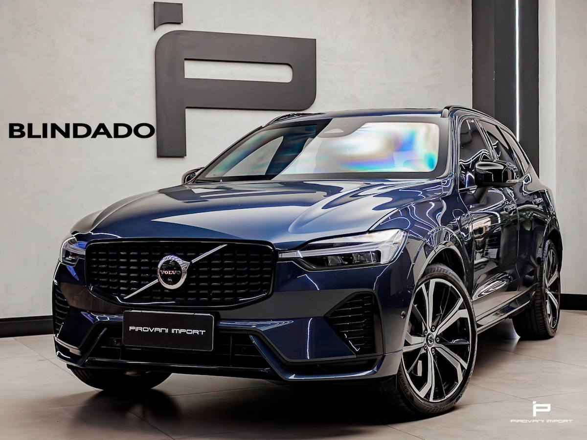 Foto do veículo VOLVO XC60 2.0 T8 RECHARGE INSCRIPTION AWD GEARTRONIC 2021/2022 69.000 KM R$ 235.000,00
