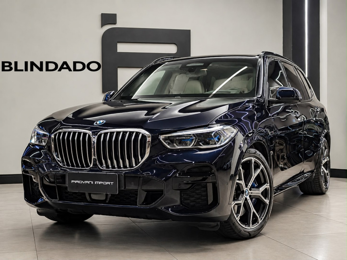 Foto do veículo BMW X5 3.0 I6 TURBO HÍBRIDO XDRIVE45E M SPORT AUTOMÁTICO 2022/2023 26.000 KM R$ 449.000,00