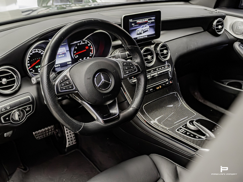 Foto do veículo MERCEDES-BENZ GLC 43 AMG 3.0 V6 GASOLINA 4MATIC 9G-TRONIC 2019 107.000 KM R$ 239.000,00