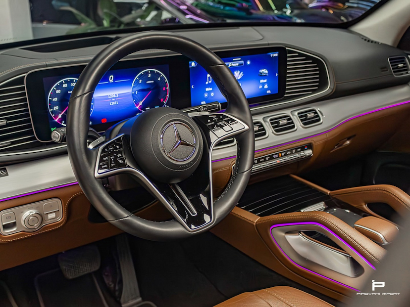 Foto do veículo MERCEDES-BENZ GLE 450D 3.0 I6 MHEV DIESEL 4MATIC 9G-TRONIC 2025 12.000 KM 699.000,00