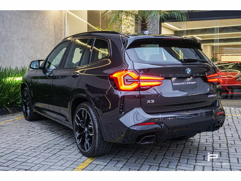 Foto do veículo BMW X3 3.0 TWINPOWER GASOLINA M40I STEPTRONIC 2022 18.000 KM R$ 389.000,00