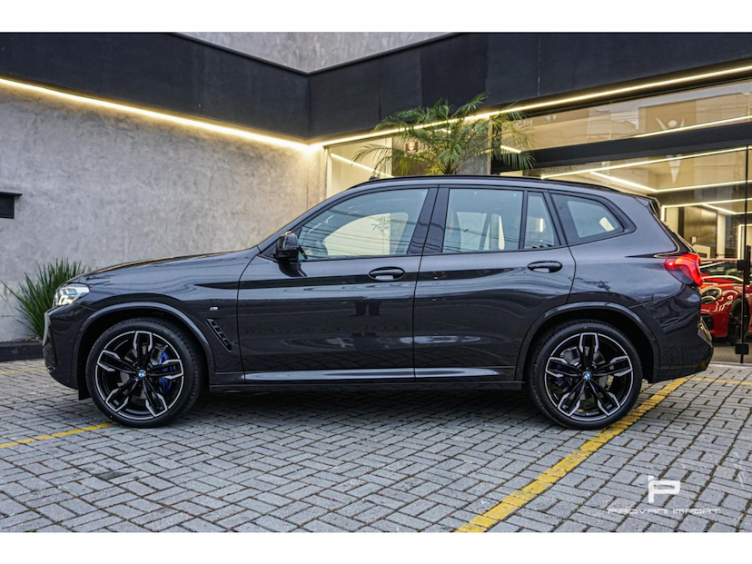 Foto do veículo BMW X3 3.0 TWINPOWER GASOLINA M40I STEPTRONIC 2022 18.000 KM R$ 389.000,00