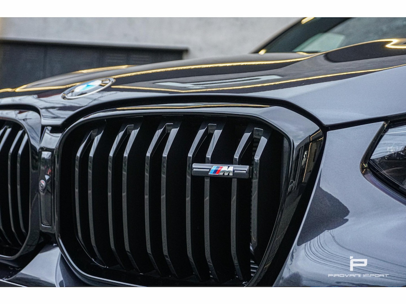 Foto do veículo BMW X3 3.0 TWINPOWER GASOLINA M40I STEPTRONIC 2022 18.000 KM R$ 389.000,00