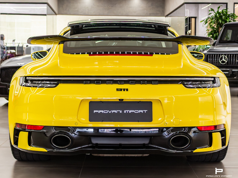 Foto do veículo PORSCHE 911 3.0 24V H6 GASOLINA CARRERA PDK 2021 19.800 KM 789.900,00