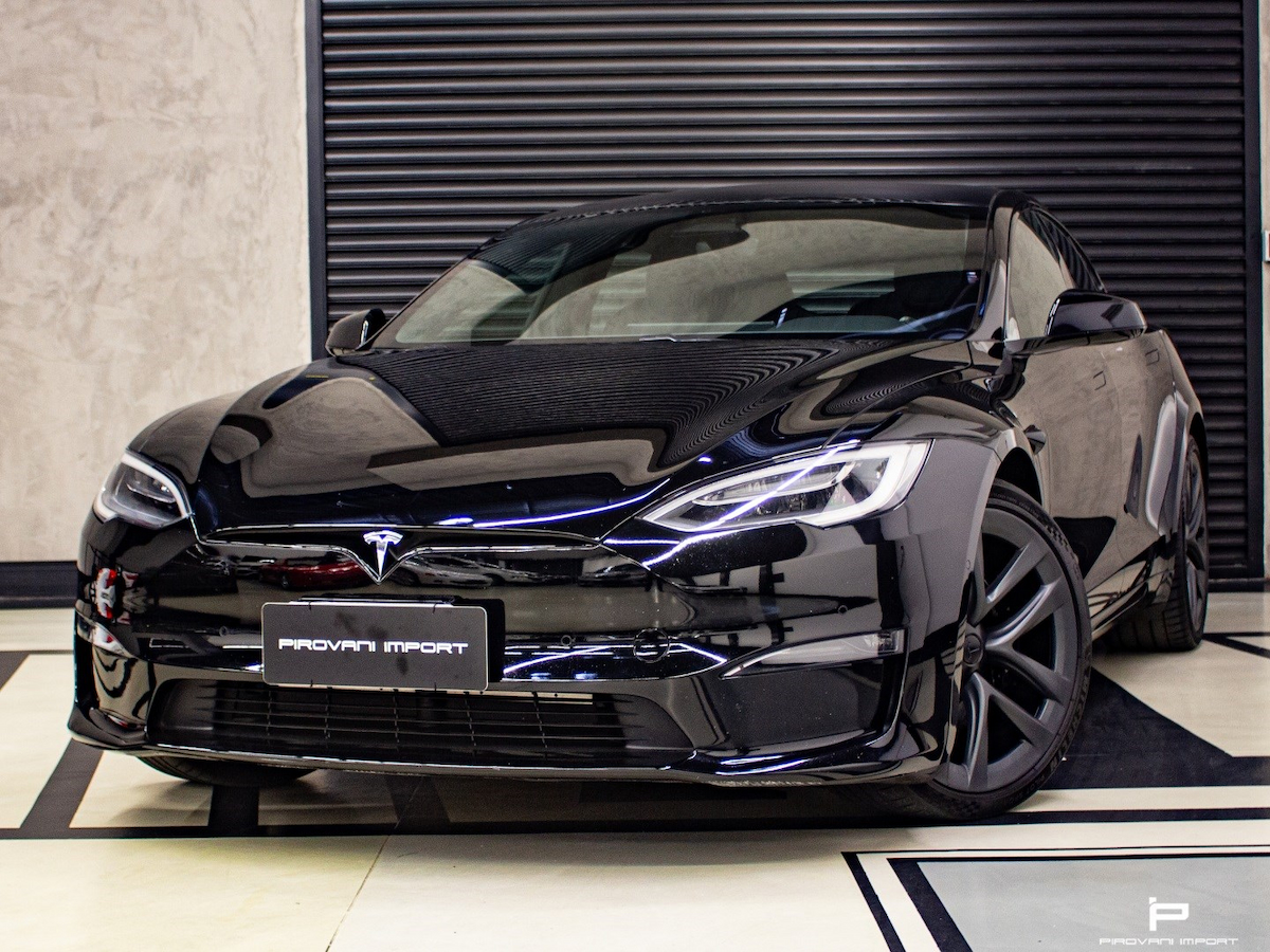 Foto do veículo TESLA MODEL S ELÉTRICO PLAID 2021/2021 17.600 KM R$ 750.000,00