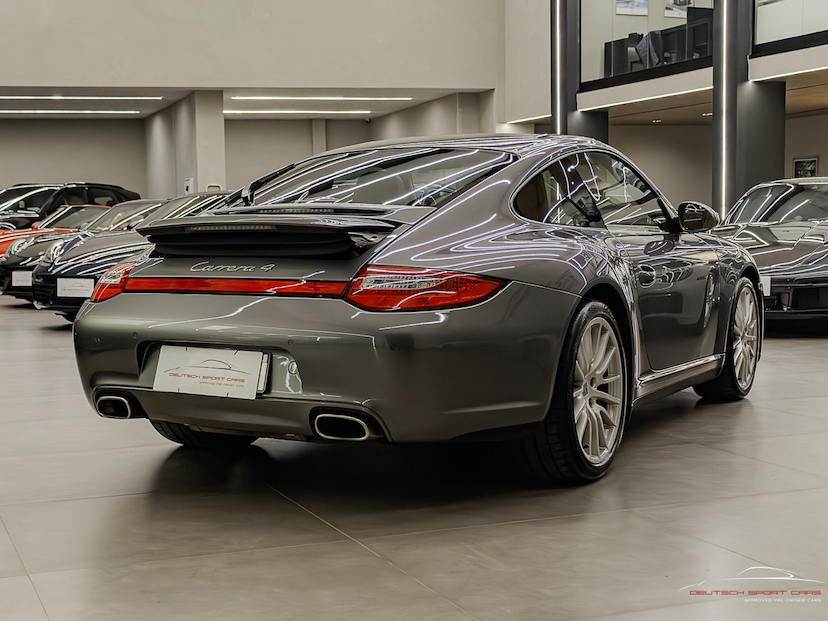 Foto do veículo PORSCHE 911 3.8 CARRERA 4S COUPÉ 6 CILINDROS 24V GASOLINA 2P AUTOMÁTICO 2009 49.932 KM 467.000,00