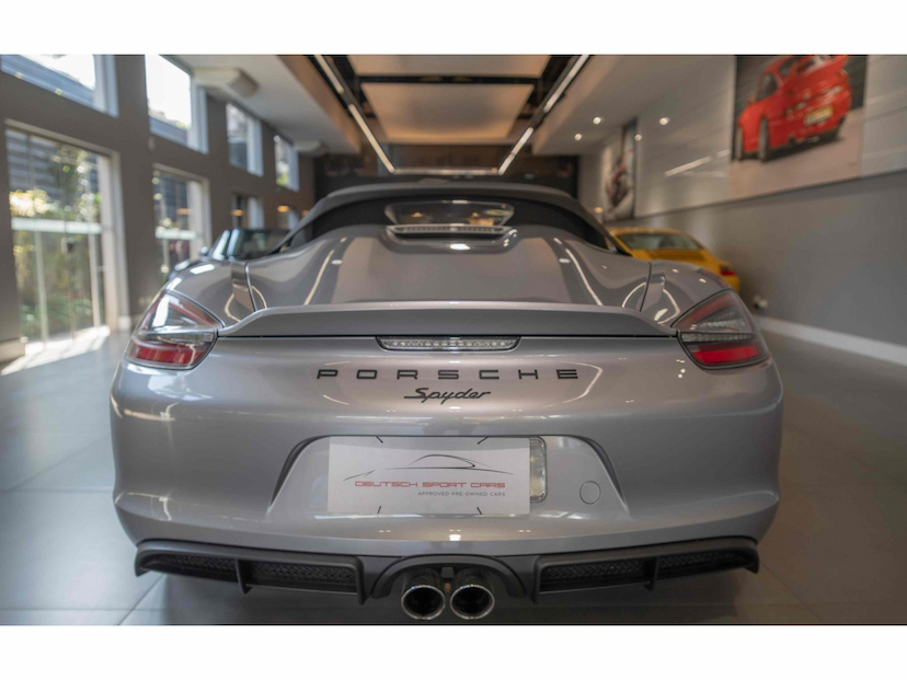 Foto do veículo PORSCHE BOXSTER 3.8 H6 GASOLINA SPYDER 2P MANUAL 2016 1.655 KM 990.000,00