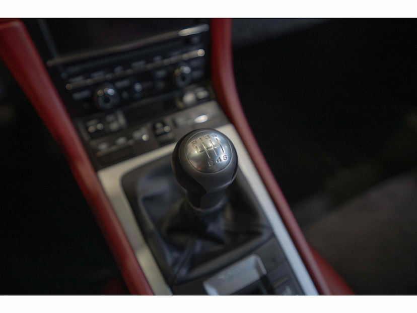 Foto do veículo PORSCHE BOXSTER 3.8 H6 GASOLINA SPYDER 2P MANUAL 2016 1.655 KM 990.000,00