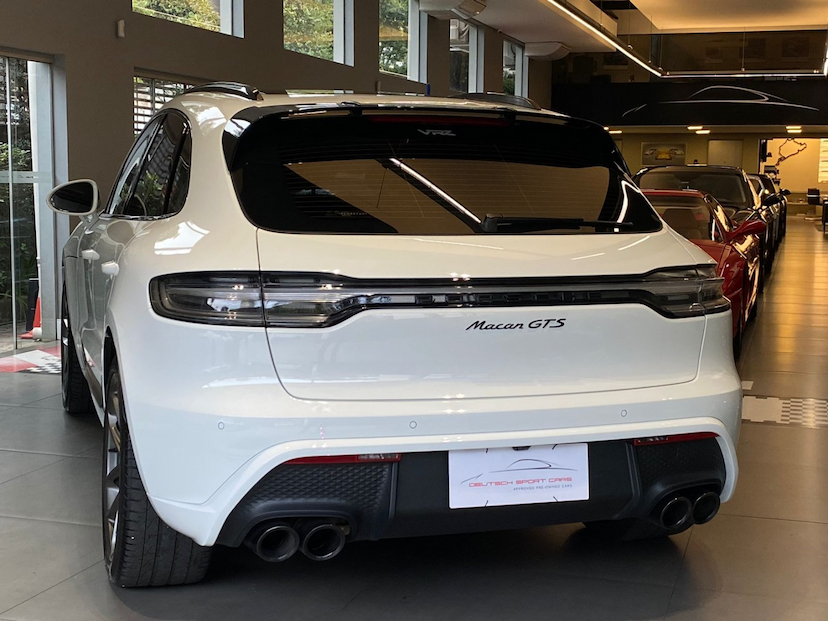 Foto do veículo PORSCHE MACAN 2.9 V6 BITURBO GASOLINA GTS PDK 2023 15.254 KM 688.000,00