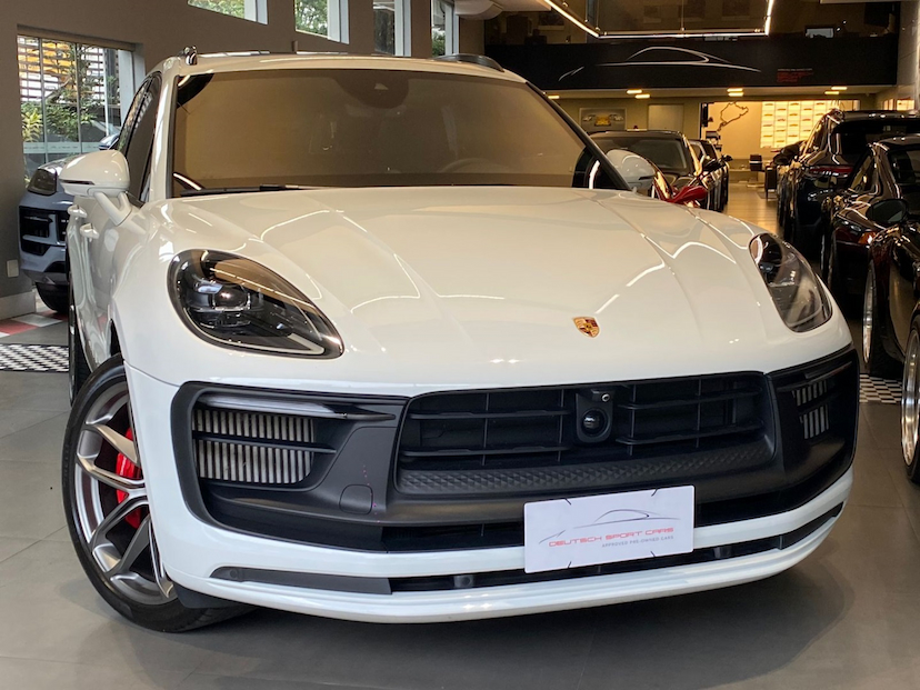 Foto do veículo PORSCHE MACAN 2.9 V6 BITURBO GASOLINA GTS PDK 2023 15.254 KM 688.000,00