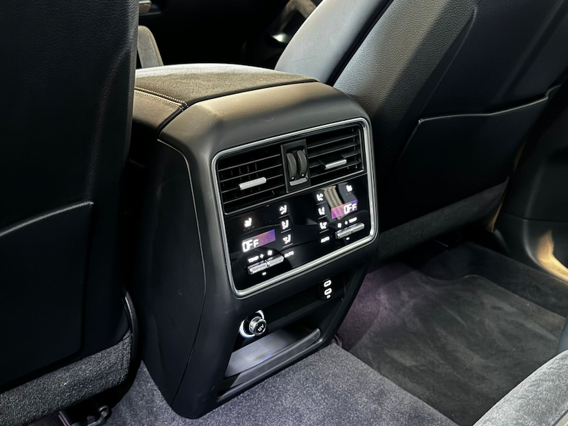 Foto do veículo PORSCHE CAYENNE 4.0 V8 GASOLINA TURBO GT COUPÉ AWD TIPTRONIC S 2023 14.000 KM 1.197.000,00